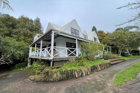 Photo of property in 14 Channel View Road, Campbells Bay, Auckland, 0630