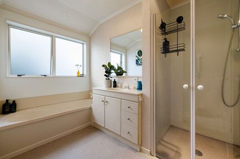 Photo of property in 24a Williams Street, Cambridge, 3434