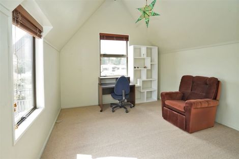 Photo of property in 92 Glen Lynne Avenue, Queenwood, Hamilton, 3210