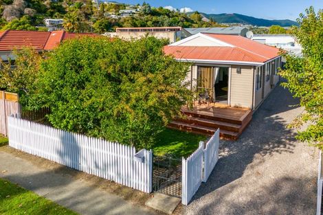 Photo of property in 2/7 Green Street, Tahunanui, Nelson, 7011