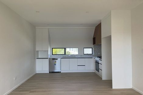 Photo of property in 20b Gilliam Street, New Lynn, Auckland, 0600