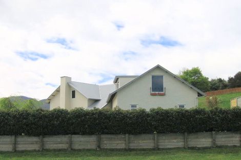 Photo of property in 67 Arrowsmith Avenue, Waipahihi, Taupo, 3330