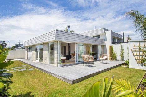 Photo of property in 86a Oceanview Road, Mount Maunganui, 3116