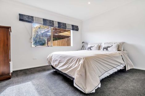 Photo of property in 17 Brights Road, Waiuku, 2123