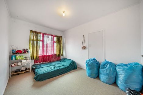 Photo of property in 12 Bolton Place, Otara, Auckland, 2023