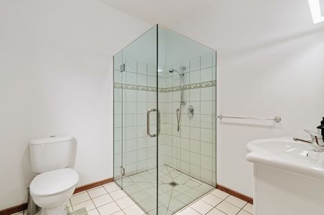 Photo of property in 2 Arklow Street, Albert Town, Wanaka, 9305