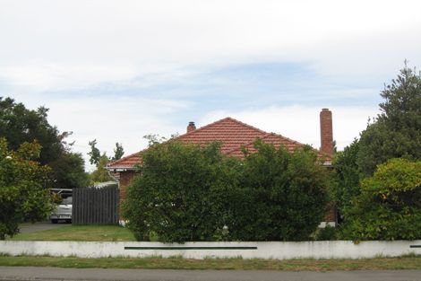 Photo of property in 210 Weston Road, St Albans, Christchurch, 8052