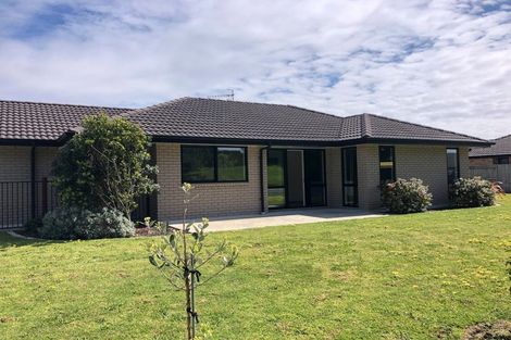 Photo of property in 182 Doncaster Drive, Papamoa Beach, Papamoa, 3118