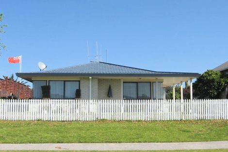 Photo of property in 21 Percy Road, Papamoa Beach, Papamoa, 3118
