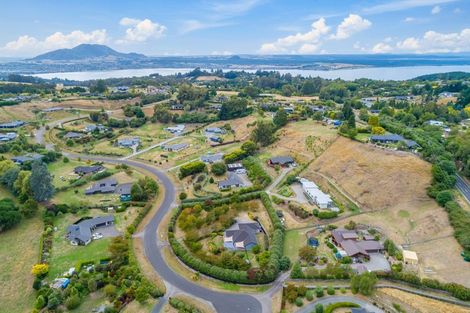 Photo of property in 83 Dalmore Way, Acacia Bay, Taupo, 3385