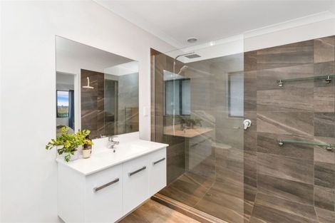 Photo of property in 22 Pegasus Main Street, Pegasus, 7612