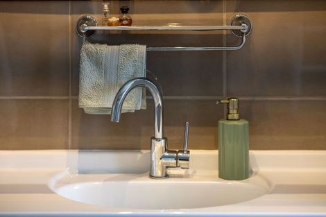 Photo of property in 9 Matthews Crescent, Melville, Hamilton, 3206