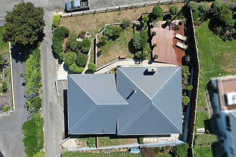 Photo of property in 12 Selwyn Street, South Hill, Oamaru, 9400