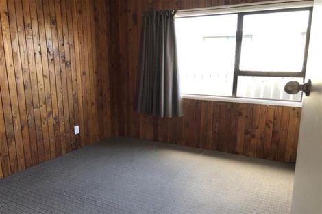 Photo of property in 45a Sutton Crescent, Papakura, 2110