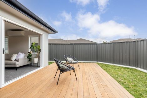 Photo of property in 2/52 Park Road, Greenmeadows, Napier, 4112