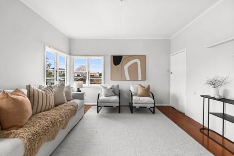 Photo of property in 1006 Saint Aubyn Street East, Parkvale, Hastings, 4122