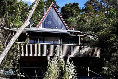 Photo of property in 5 Opahi Bay Road, Mahurangi West, Warkworth, 0983