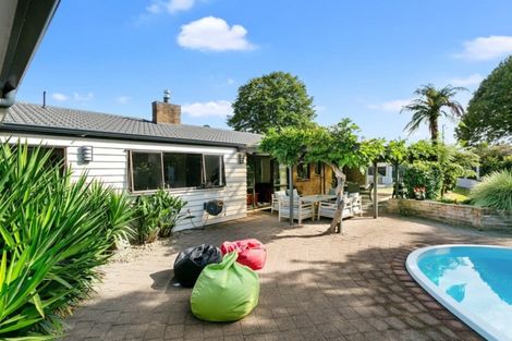 Photo of property in 262 Shakespeare Street, Leamington, Cambridge, 3432