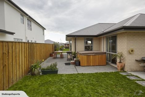 Photo of property in 7 Waimarie Street, Pegasus, 7612