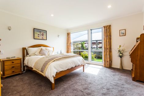 Photo of property in 11 Mallard Place, Mosgiel, 9024