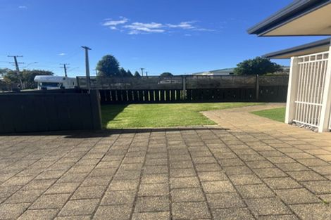 Photo of property in 16a Goods Road, Otumoetai, Tauranga, 3110