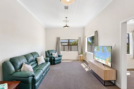 Photo of property in 14 Iti Street, Otaki, 5512