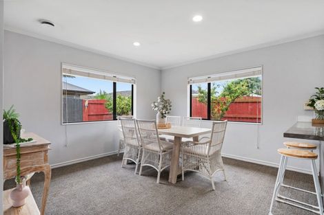 Photo of property in 78 Corinth Grove, Papamoa Beach, Papamoa, 3118