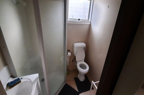 Photo of property in 142 Edgewater Drive, Pakuranga, Auckland, 2010