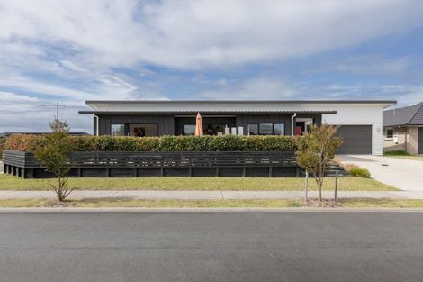 Photo of property in 56 Kuru Place, Papamoa, 3118