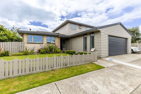 Photo of property in 16 Kildare Place, Waikiwi, Invercargill, 9810