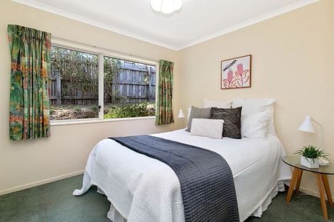 Photo of property in 3 Pikitanga Close, Tawa, Wellington, 5028