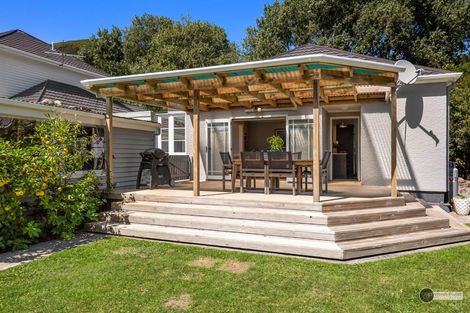 Photo of property in 227 Riverside Drive, Waterloo, Lower Hutt, 5011