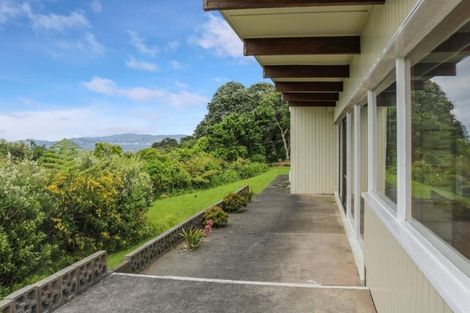 Photo of property in 29 Magnolia Grove, Maungaraki, Lower Hutt, 5010