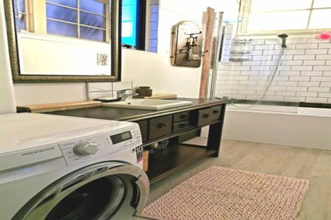 Photo of property in 150j Kaikorai Valley Road, Glenross, Dunedin, 9011