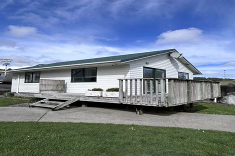 Photo of property in 136 Muriwai Road, Waimauku, 0881