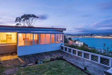 Photo of property in 103 View Road, Houghton Bay, Wellington, 6023