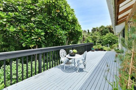 Photo of property in 16 Shelly Beach Road, Shelly Beach, Helensville, 0874