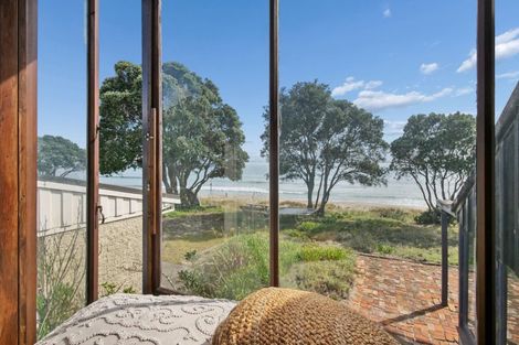 Photo of property in 135 Karewa Parade, Papamoa Beach, Papamoa, 3118