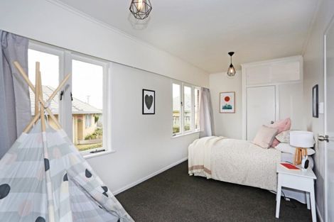 Photo of property in 4 Ingram Street, Papakura, 2110