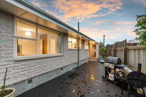 Photo of property in 62 Daniels Road, Redwood, Christchurch, 8051