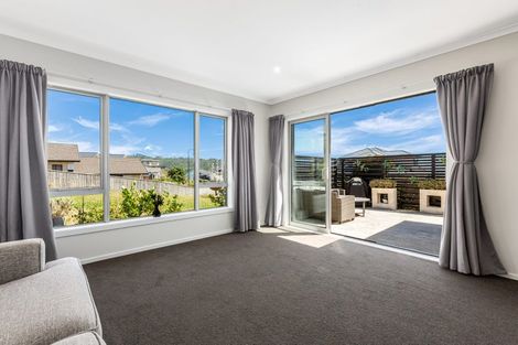 Photo of property in 34 Margaret Shields Avenue, Aotea, Porirua, 5024