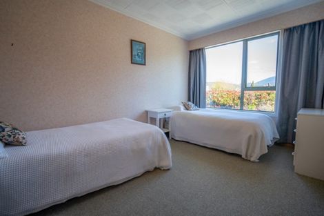 Photo of property in 21 Fergus Square, Te Anau, 9600