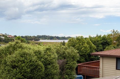 Photo of property in 3 Waikare Place, Welcome Bay, Tauranga, 3112