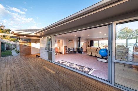 Photo of property in 5 Deeming Road, Okiato, Russell, 0272