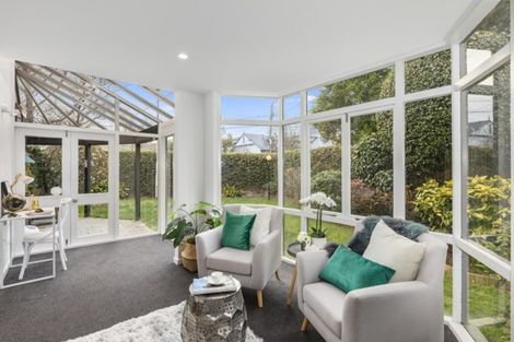 Photo of property in 84a Kings Crescent, Hutt Central, Lower Hutt, 5010