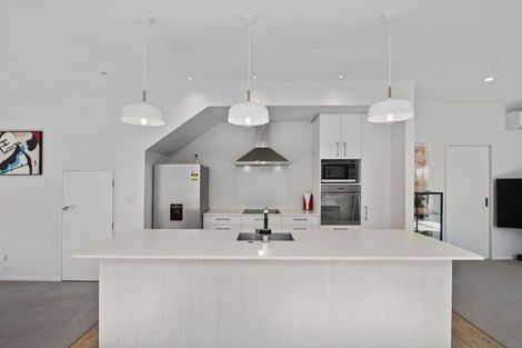 Photo of property in 15 Carder Court, Hobsonville, Auckland, 0618