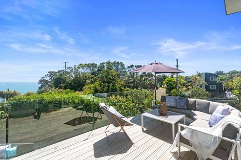 Photo of property in 133 Waitea Road, Muriwai, Waimauku, 0881