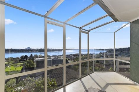 Photo of property in 6 Keam Way, Welcome Bay, Tauranga, 3112