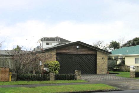 Photo of property in 34 Dixon Road, Fitzroy, Hamilton, 3206