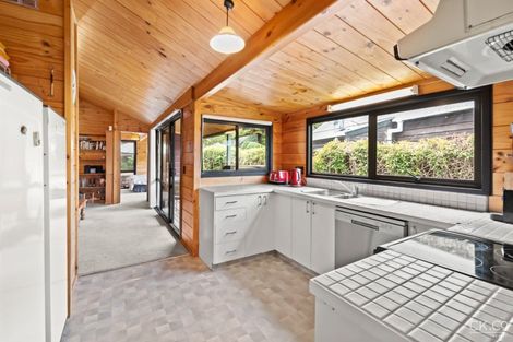 Photo of property in 3 Euclid Grove, Kelson, Lower Hutt, 5010